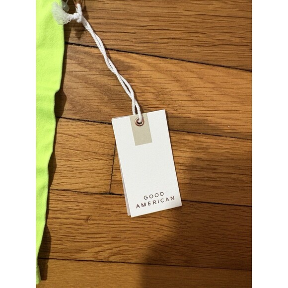 Good American Size 1/2 NWT Spandex Stretch Shirt Neon Yellow - Picture 3 of 5